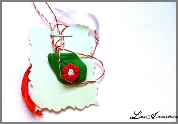 Martisoare-Martisor floricica pe frunza Martisor floricica pe frunza